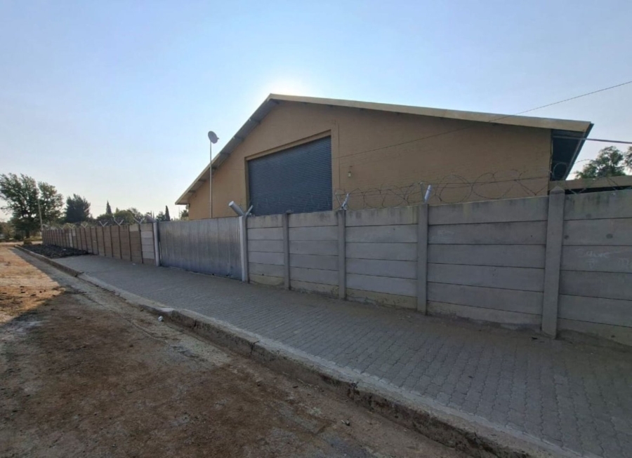 Commercial Property for Sale in Theunissen Free State